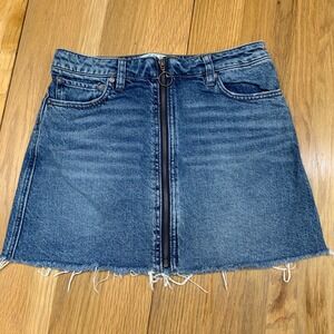 Free People Raw Hem Zip Front Denim Mini Skirt Medium Wash Womens Size 26 Cotton
